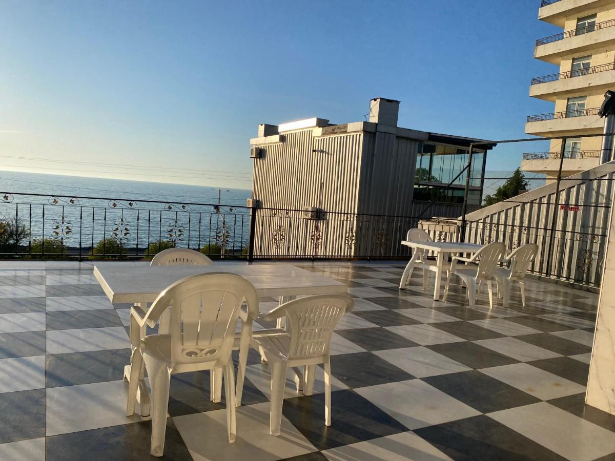 Merab House Batumi Exterior foto